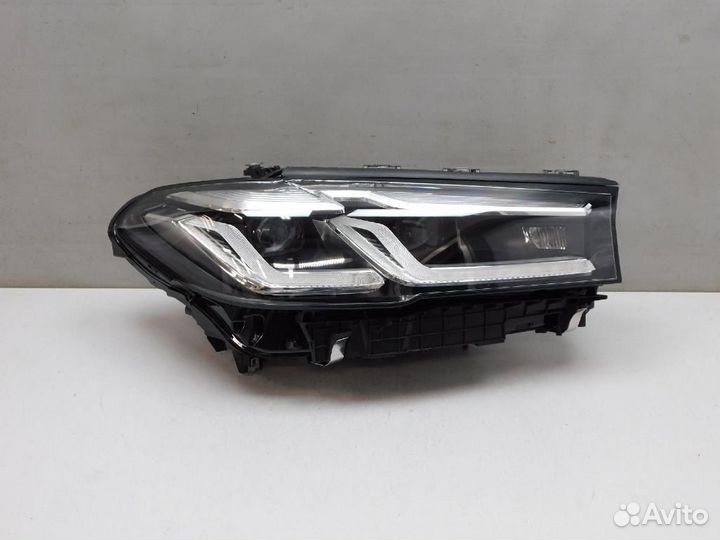 Фара правая BMW 5-Series/M5