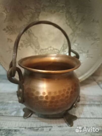 Вазы, кувшины, медь, латунь