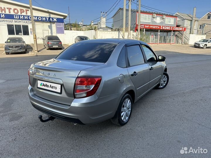 LADA Granta 1.6 МТ, 2021, 49 000 км