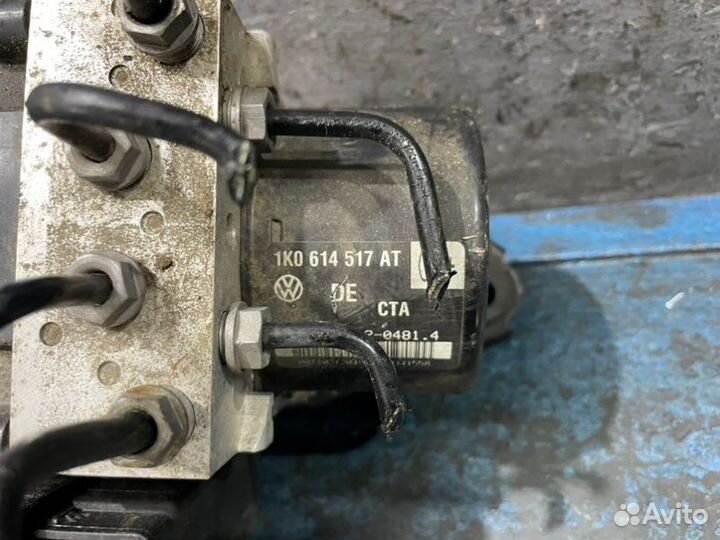 Блок ABS Volkswagen Golf 6