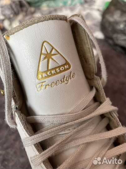 Фигурные коньки jackson 28