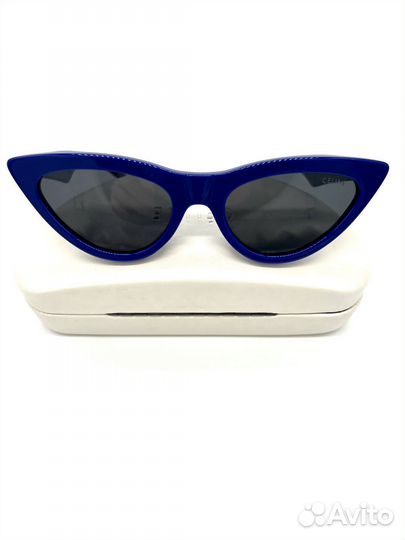 Очки солнцезащитные женские брендовые