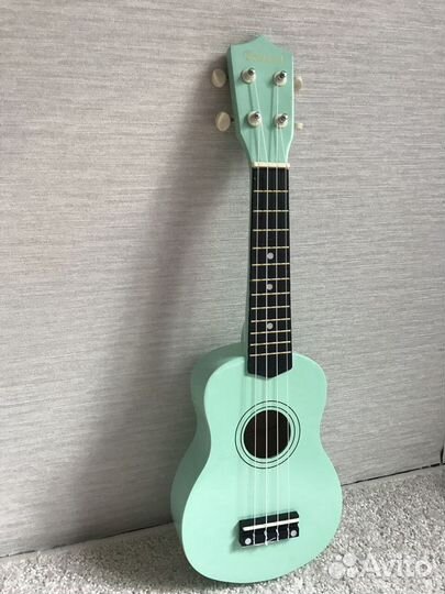 Укулеле 23
