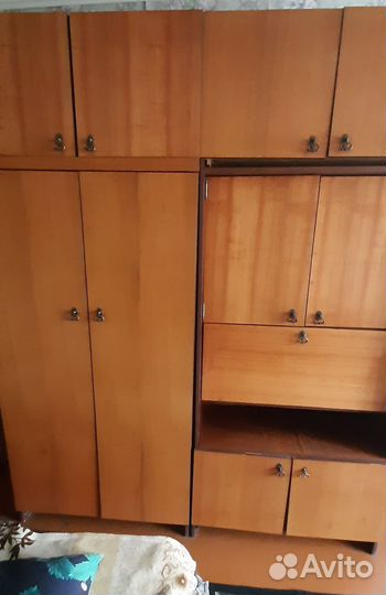 Стенка в гостиную бу советская и 2 шифоньера