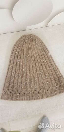 Шапка женская вязаная