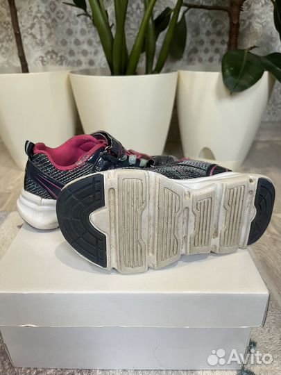 Кроссовки для девочки 29 размер