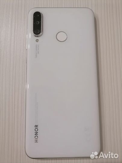 Телефон honor 20s
