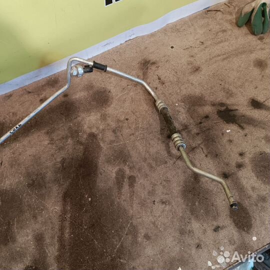 Трубка кондиционера Kia Rio 3 Hyundai Solaris 1