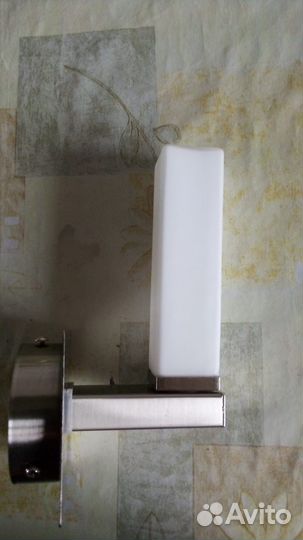 Светильник настенный