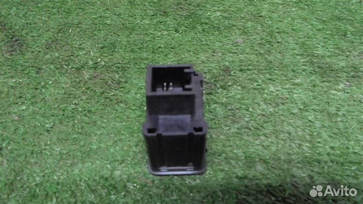 Кнопка освещения панели приборов VW Passat CC 200