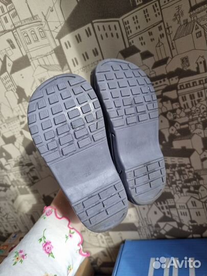 Резиновые сапоги 26