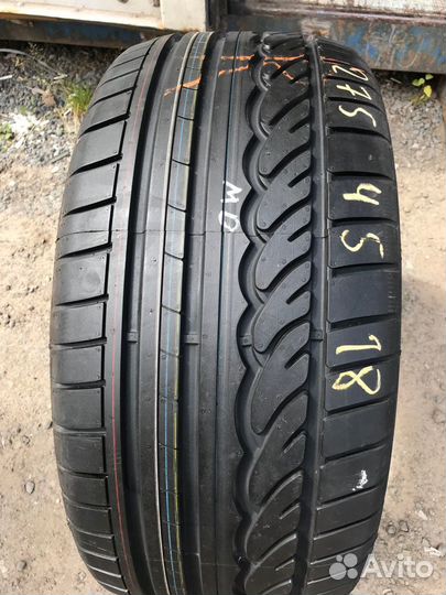 Dunlop SP Sport 01 275/45 R18