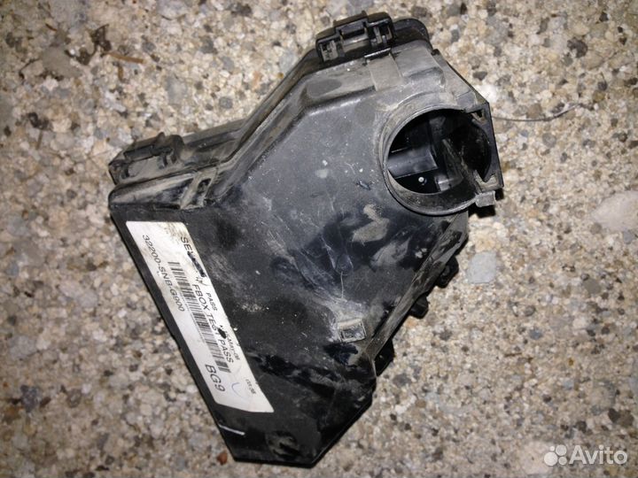 Хонда цивик 4D блок предохранителей б/у