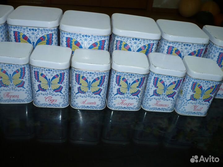 12 банок для сыпучих продуктов