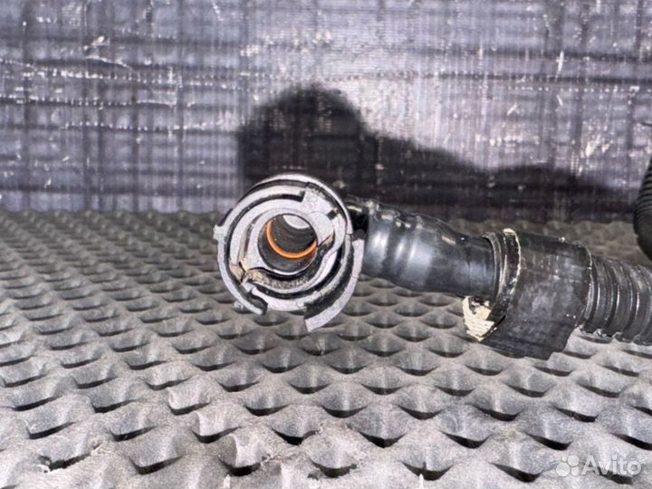 Шланг вентиляции Chevrolet Trailblazer GMT360 LL8