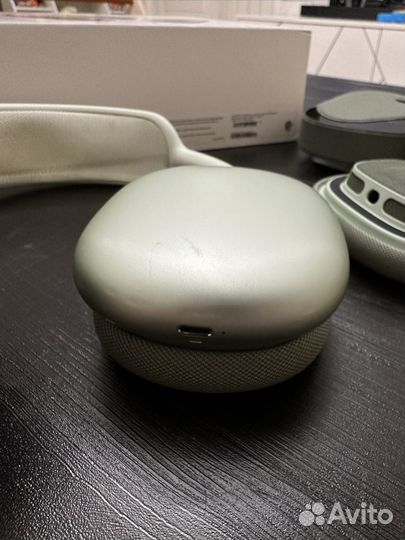 Airpods max зеленые