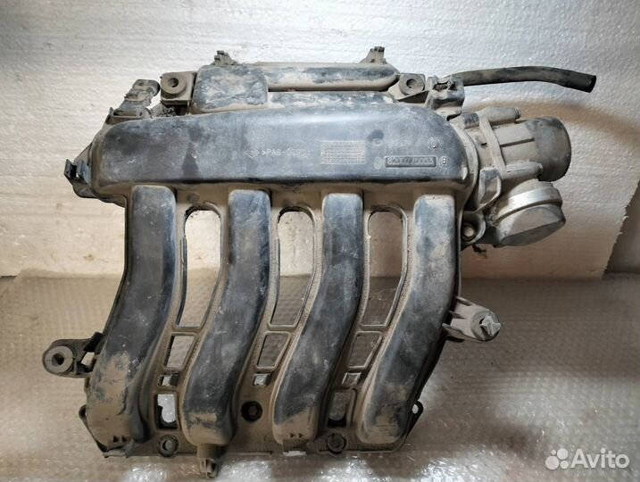 Renault Laguna 2 с 2005г. Коллектор впускной Б/У