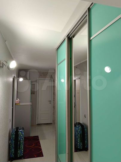 2-к. квартира, 54 м², 4/9 эт.