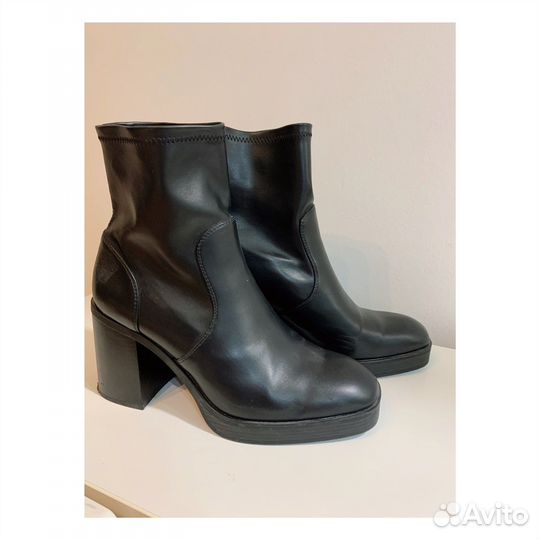 Ботильоны Stradivarius