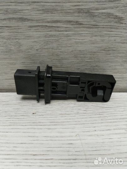 Датчик массового расхода воздуха Mercedes E-Class