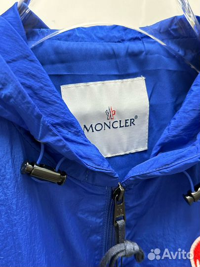 Ветровка moncler