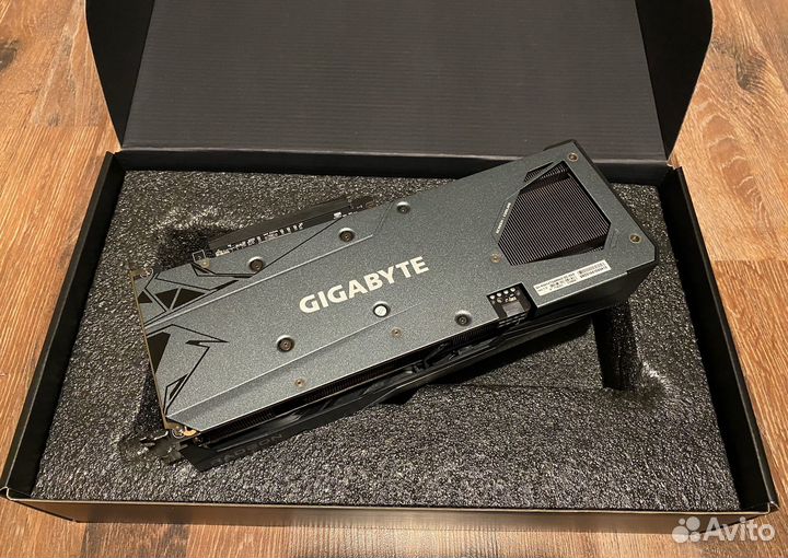 Видеокарта AMD Radeon RX 6650 XT gaming OS