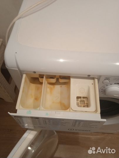 Стиральная машина indesit