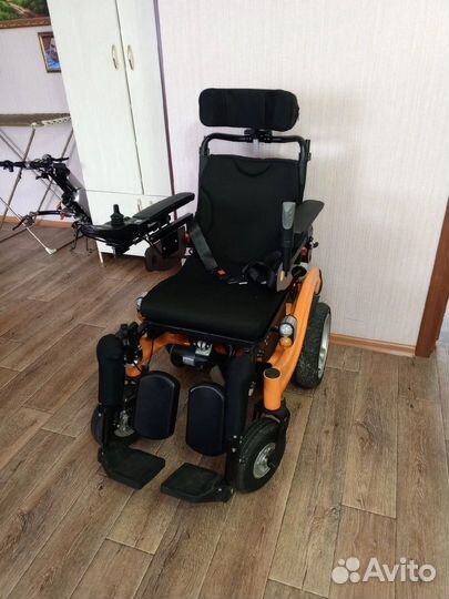 Инвалидная электроколяска