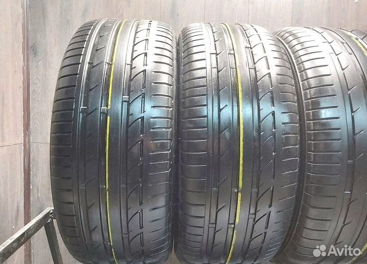 Bridgestone Potenza S001 245/35 R19 89M