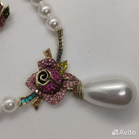 Серьги, колье