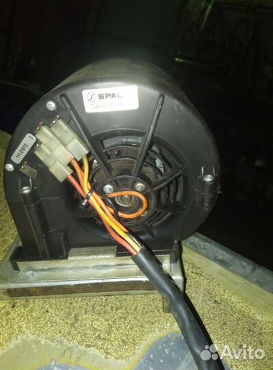 Моторчик печки spal 004-b29-260