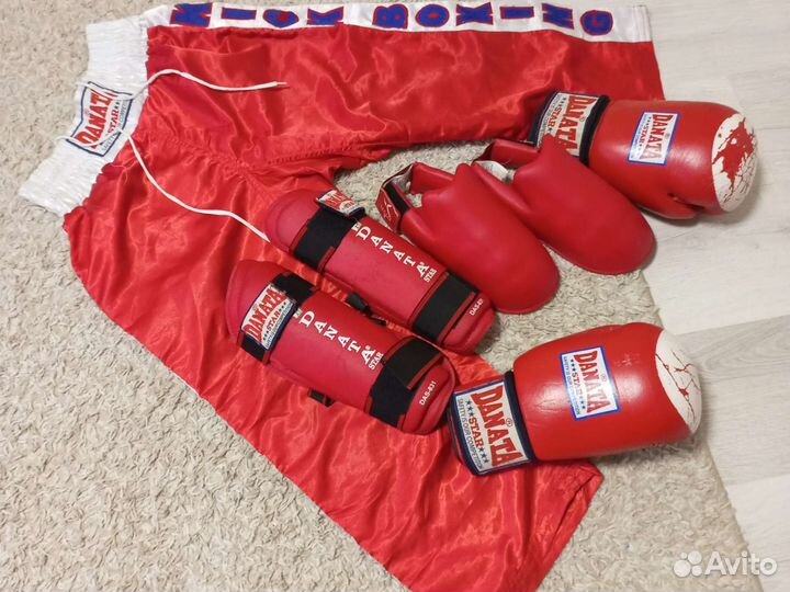 Экипировка для кикбоксинга