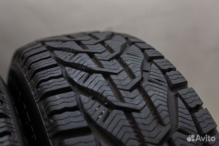 Kormoran Snow 205/65 R16 95H