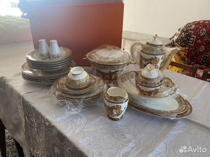 Сервиз чайно-столовый