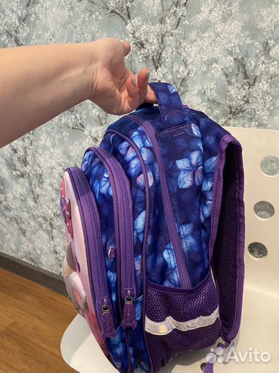 Рюкзак школьный с ортапедической спинкой