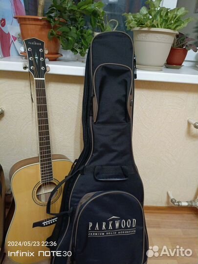 Продажа акустической гитары массив Parkwood s61