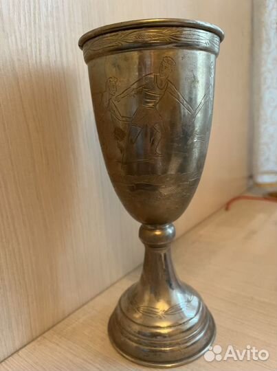 Кубок спортивный