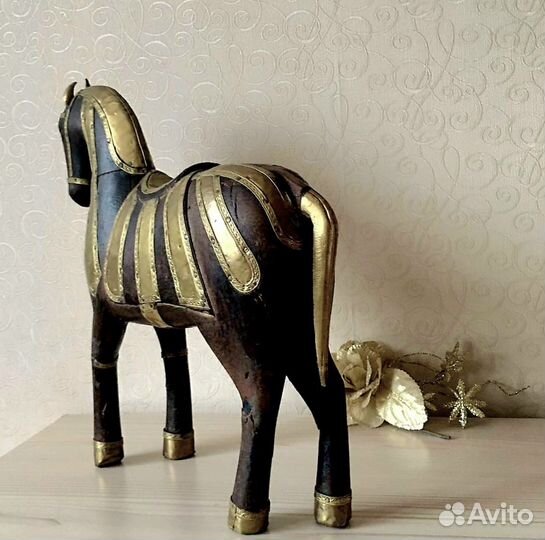 Старинная статуэтка. Дерево латунь. Китай. 30см