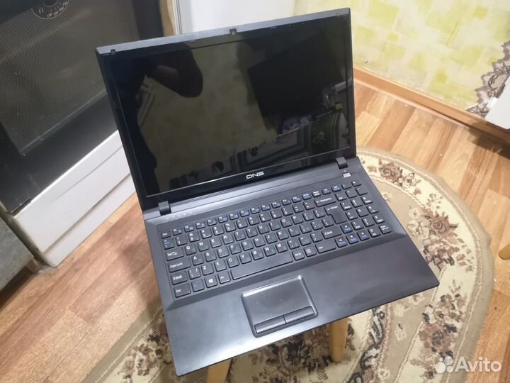 Ноутбук DNS W268ELQ на i5 c SSD