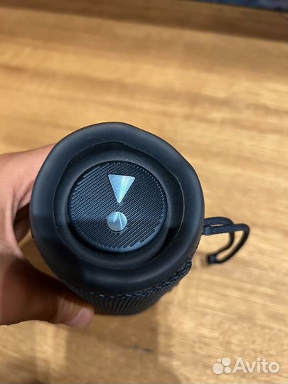 Колонка JBL Flip 6 оригинал работает отлично