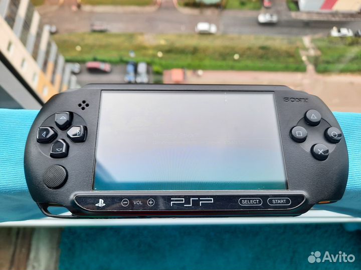 Sony PSP E1008 прошитая