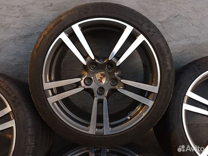 R20 Michelin Pilot Super Sport 255/40, PCD 5x130 DIA 71.6