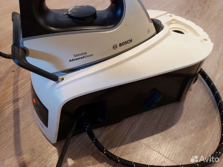 Утюг с парогенератором Bosch