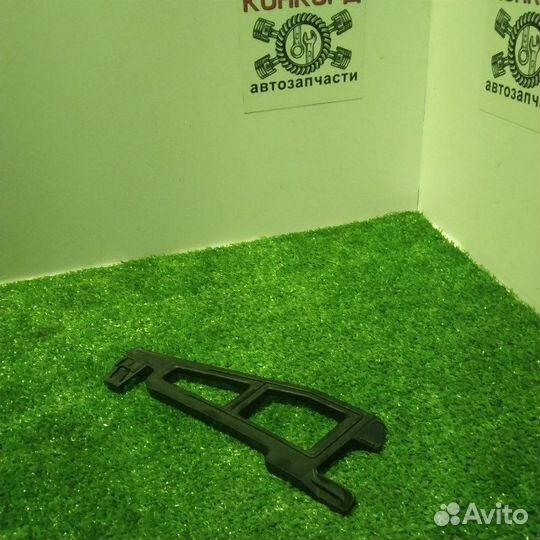 Крепление бампера заднее правое Bmw X5 E70 M57D30