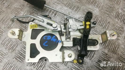 Замок двери сдвижной левой hyundai H1 (starex) 2