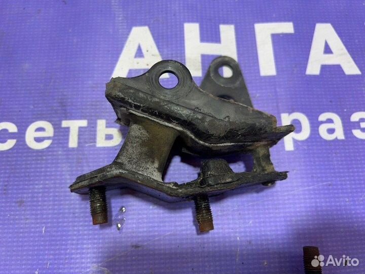 Подушки МКПП Honda Accord 7 CL9 K24A3 2005