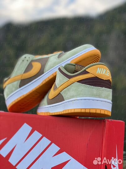 Nike Dunk Low Dusty Olive