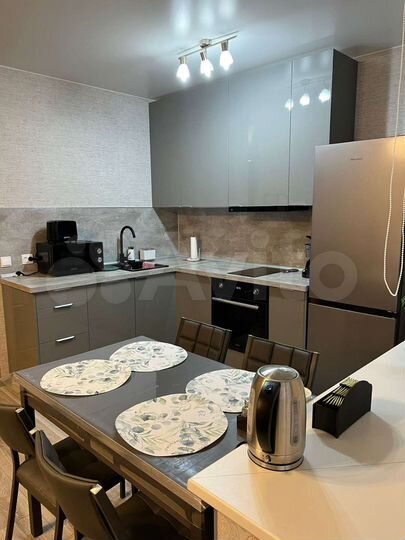 2-к. квартира, 60,5 м², 8/9 эт.