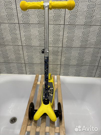 Самокат детский трехколесный kreiss