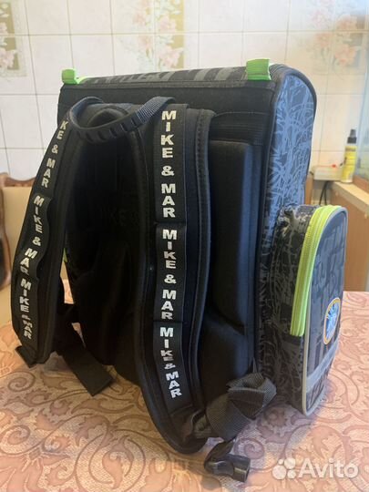 Школьный рюкзак